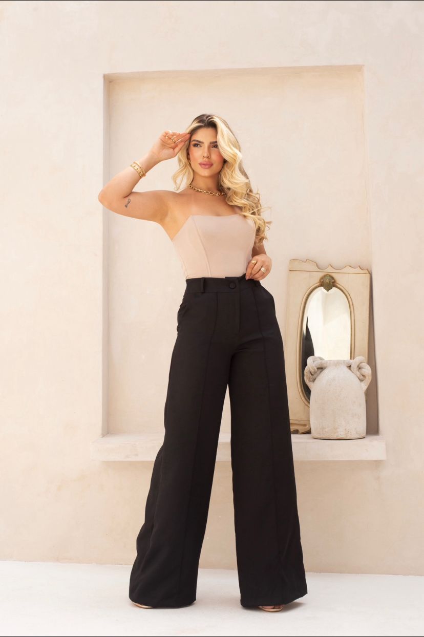 Calça pantalona sem cinto